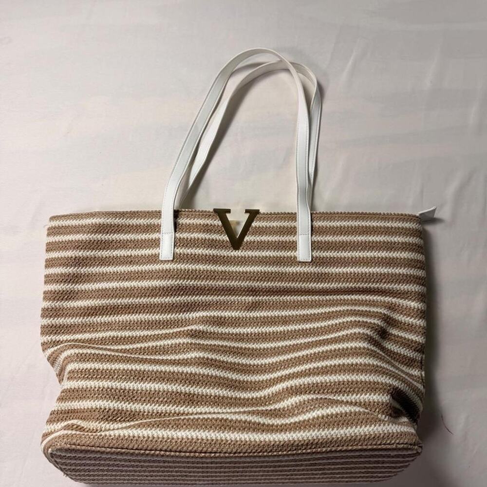 Beautiful spacious summer beach bag